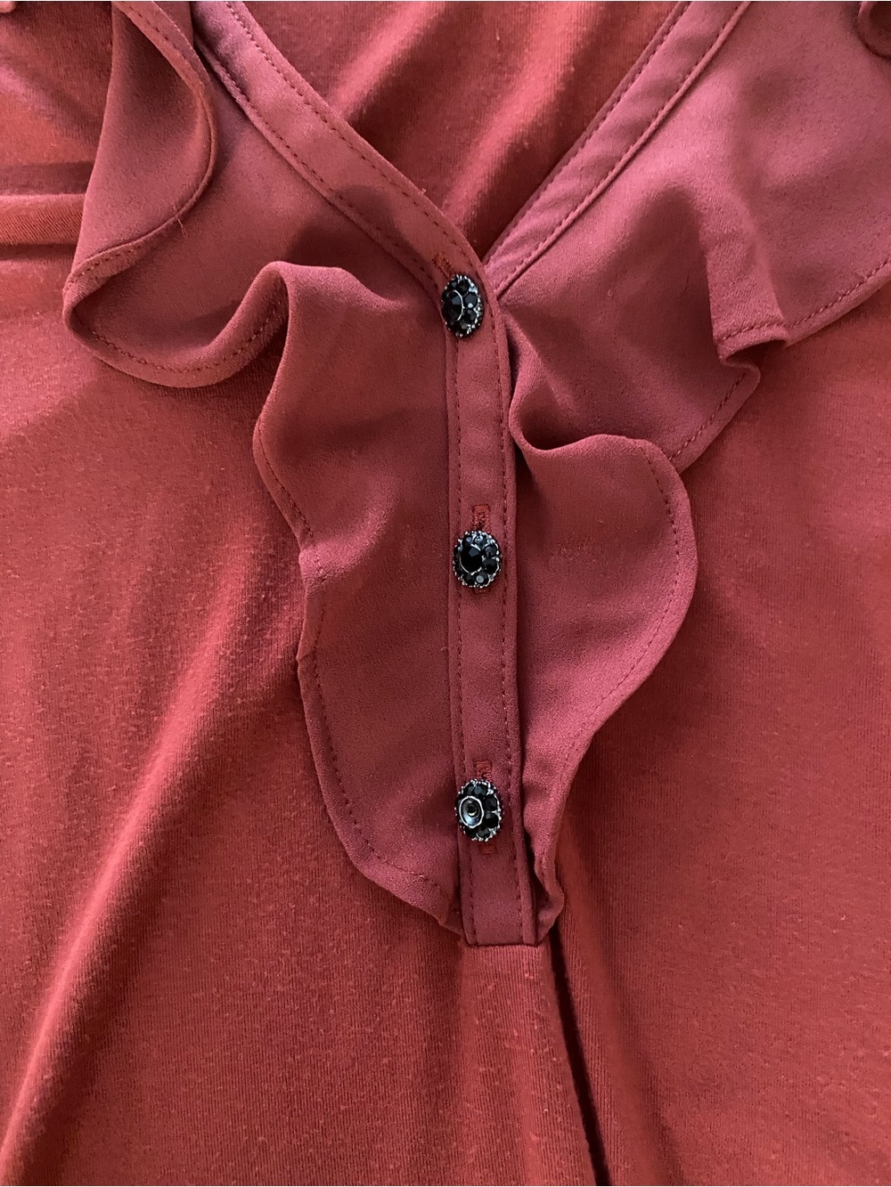 White House Black Market Ruffled V‑Neck Blouse in Rust